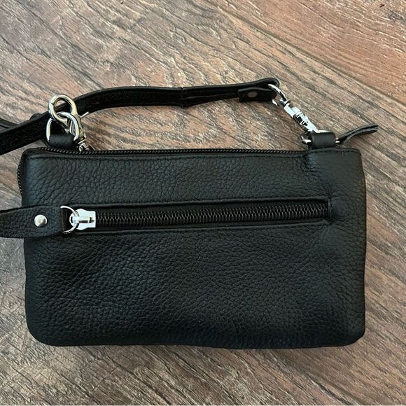 Ameri Leather Crossbody Small Purse Black
Detachable/Adjustable Strap - Picture 15 of 16